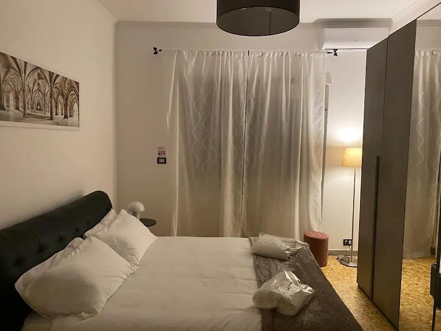Roma Tiburtino, Wifi Netflix Sport Ac 10 Min Metro Villa 0*, Rome
