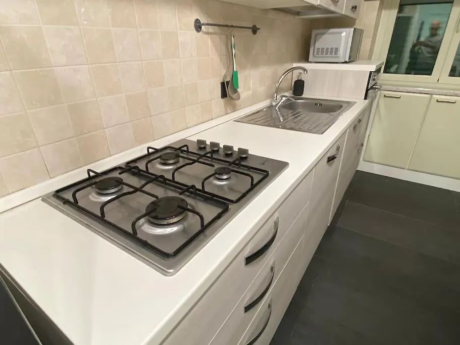 Roma Tiburtino, Wifi Netflix Sport Ac 10 Min Metro Villa Holiday home