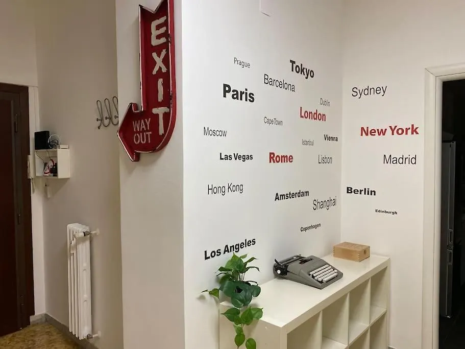 Holiday home Roma Tiburtino, Wifi Netflix Sport Ac 10 Min Metro Villa