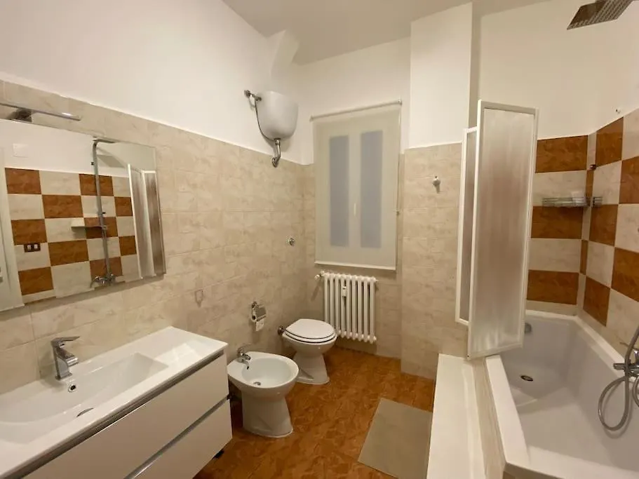 Holiday home Roma Tiburtino, Wifi Netflix Sport Ac 10 Min Metro Villa