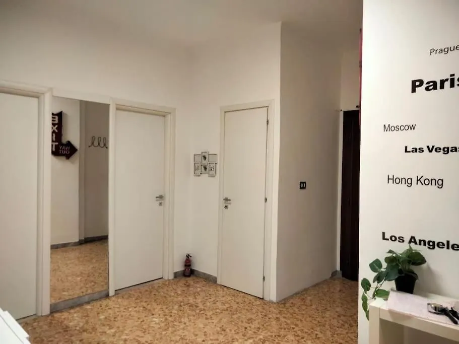 Holiday home Roma Tiburtino, Wifi Netflix Sport Ac 10 Min Metro Villa