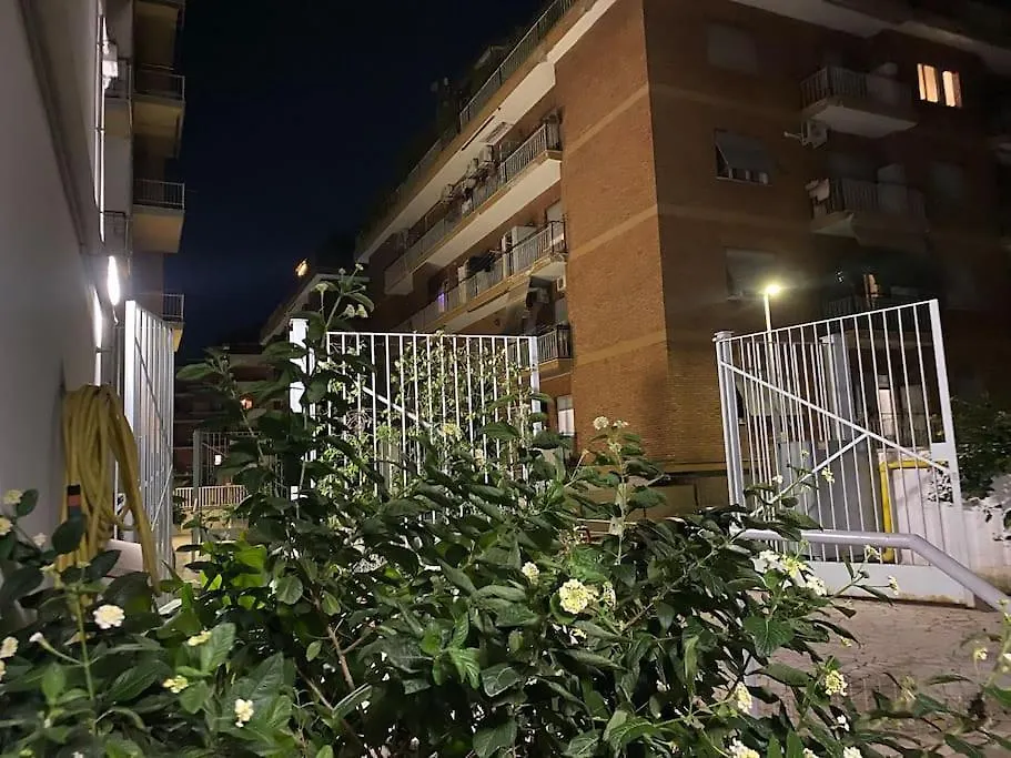 Roma Tiburtino, Wifi Netflix Sport Ac 10 Min Metro Villa Rome