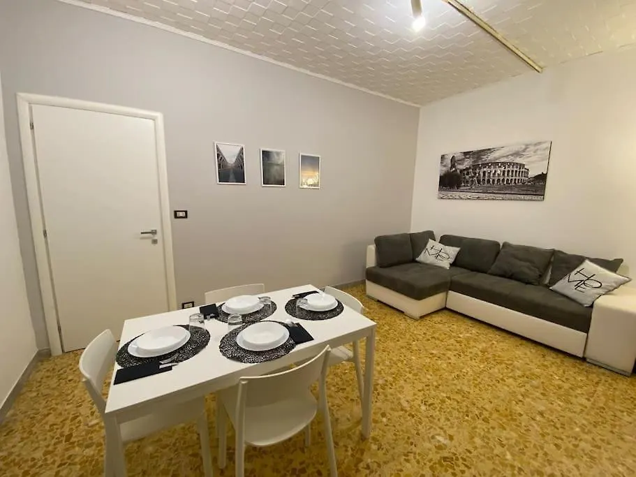 Roma Tiburtino, Wifi Netflix Sport Ac 10 Min Metro Villa Tatil Evi